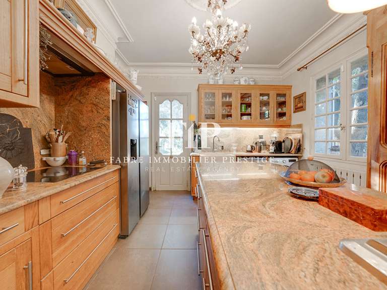 Property Aix-en-Provence - 4 bedrooms - 210m²