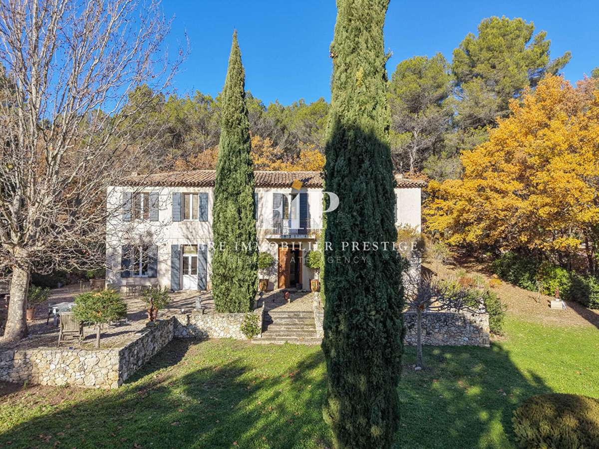 Property Aix-en-Provence