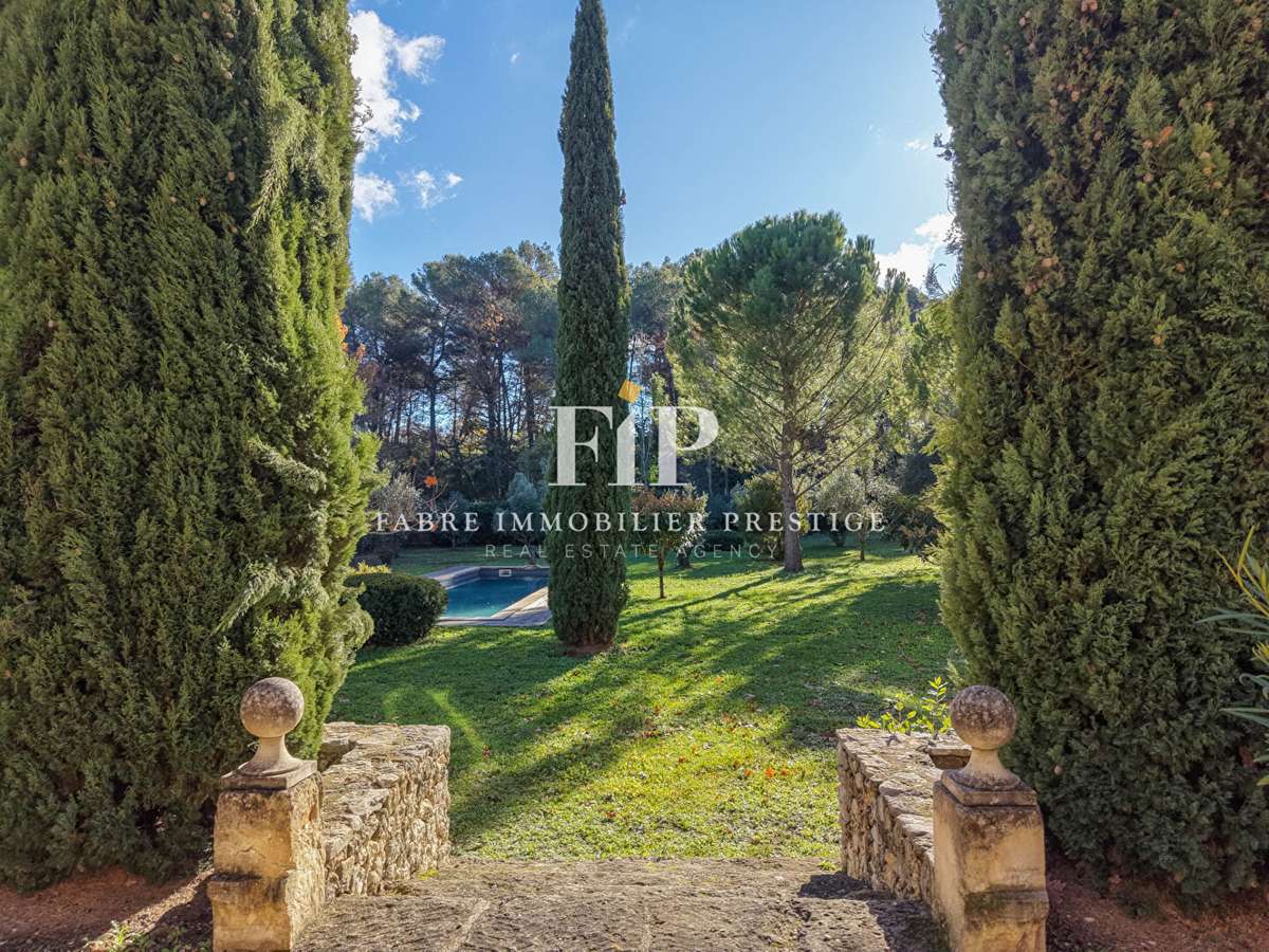 Property Aix-en-Provence