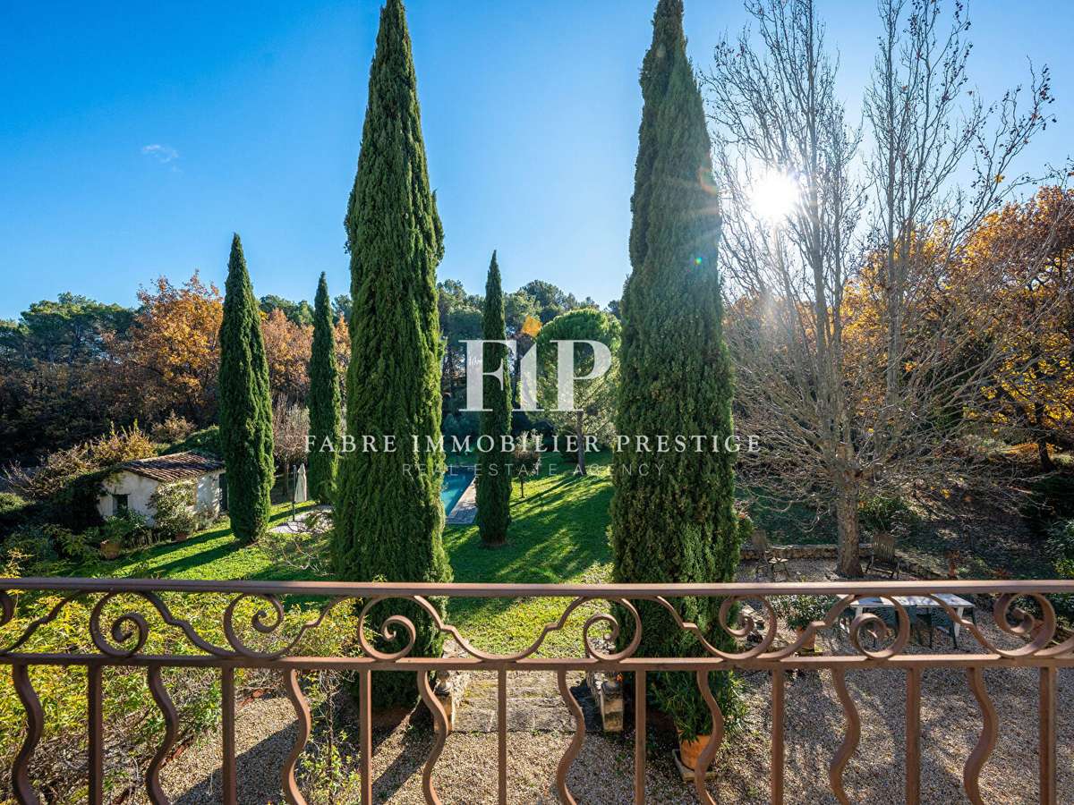 Property Aix-en-Provence