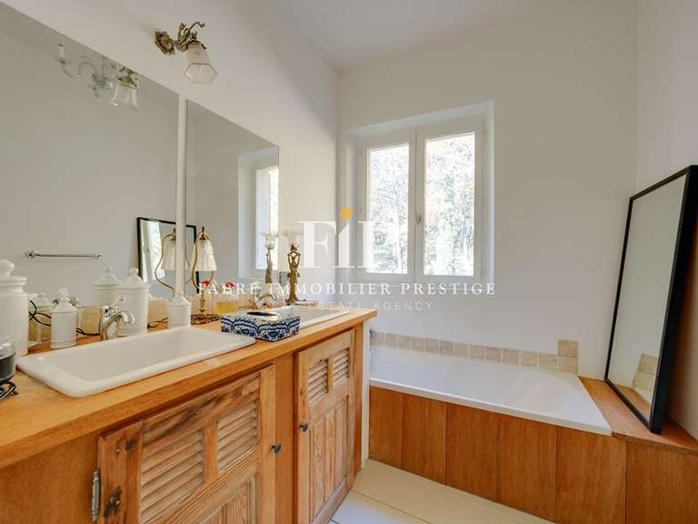 Property Aix-en-Provence - 5 bedrooms - 298m²