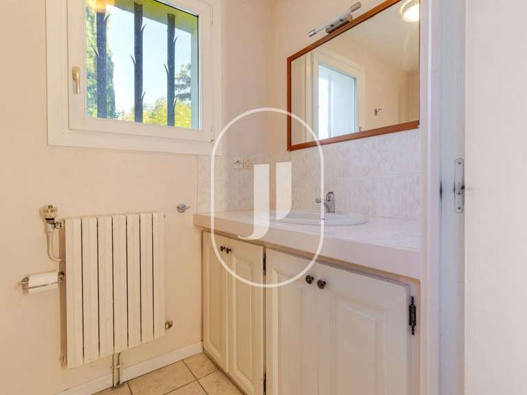 Propriété Aix-en-Provence - 5 chambres - 215m²