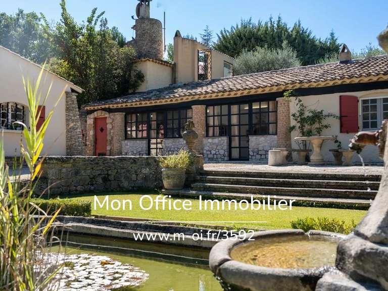 Propriété Aix-en-Provence - 5 chambres - 270m²