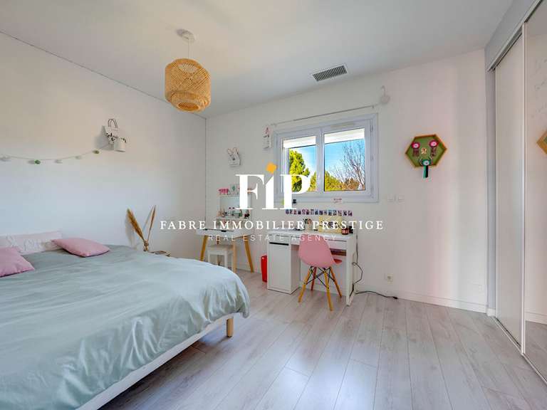 Property Aix-en-Provence - 5 bedrooms - 200m²