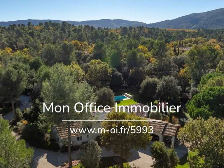 Propriété Aix-en-Provence - 5 chambres - 250m²