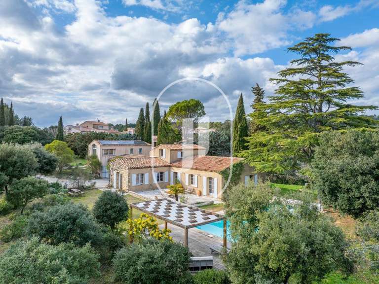 Propriété Aix-en-Provence - 6 chambres - 234m²