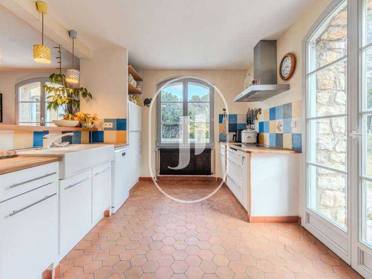 Propriété Aix-en-Provence - 6 chambres - 234m²