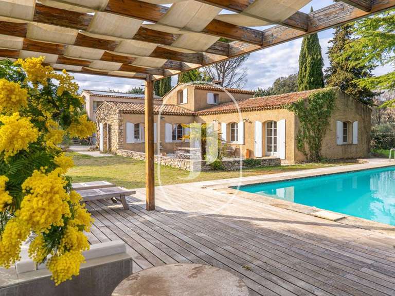 Propriété Aix-en-Provence - 6 chambres - 234m²