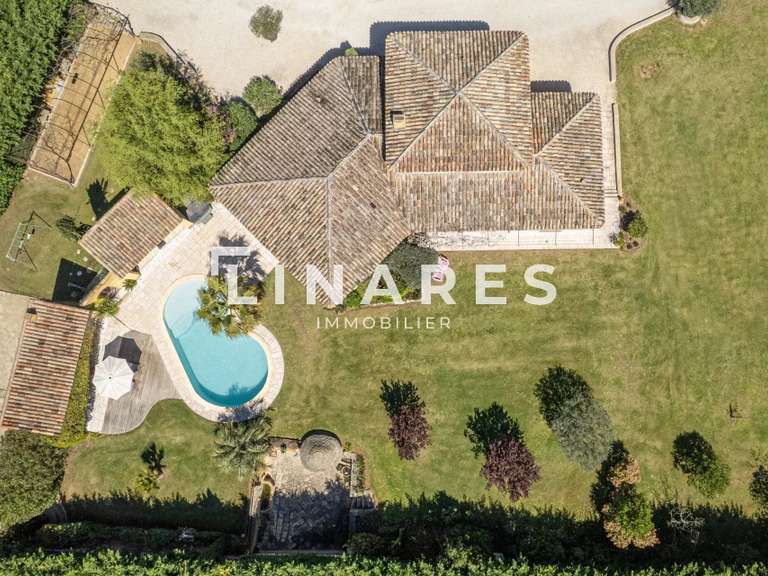 Propriété Aix-en-Provence - 6 chambres - 230m²