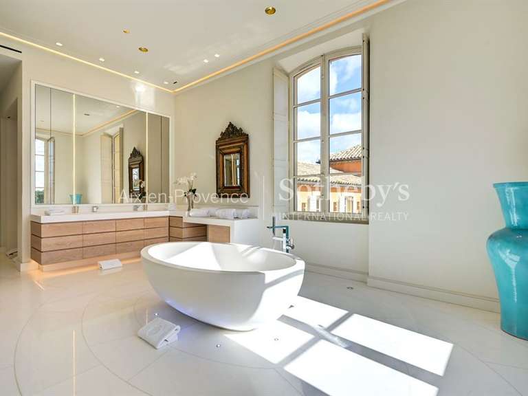 Propriété Aix-en-Provence - 7 chambres - 1345m²