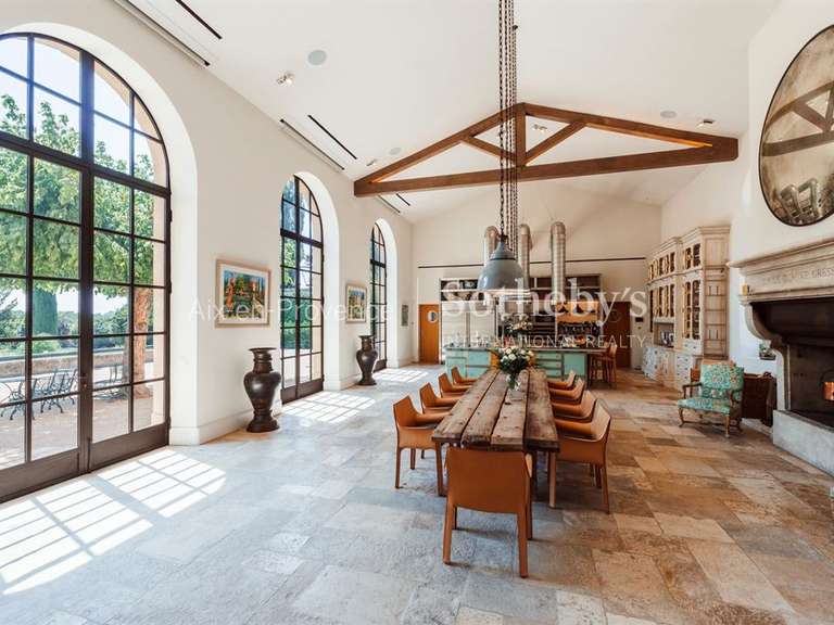Property Aix-en-Provence - 7 bedrooms - 1345m²