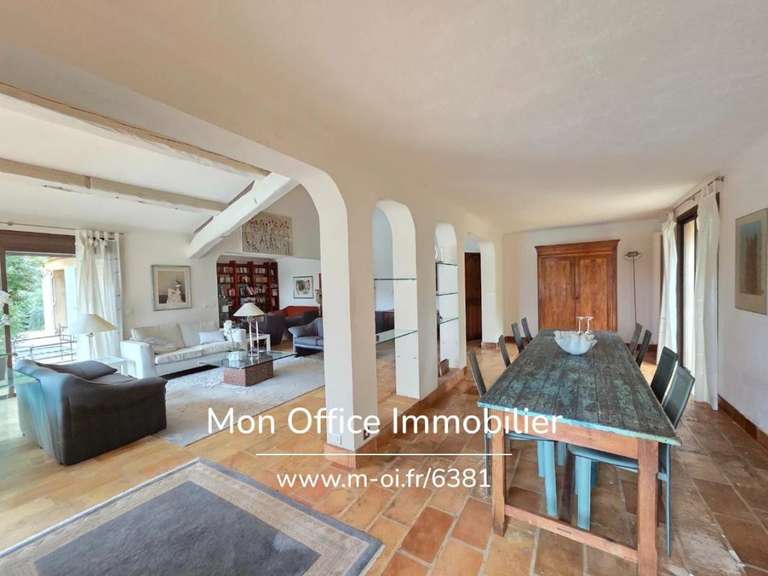 Propriété Aix-en-Provence - 9 chambres - 377m²