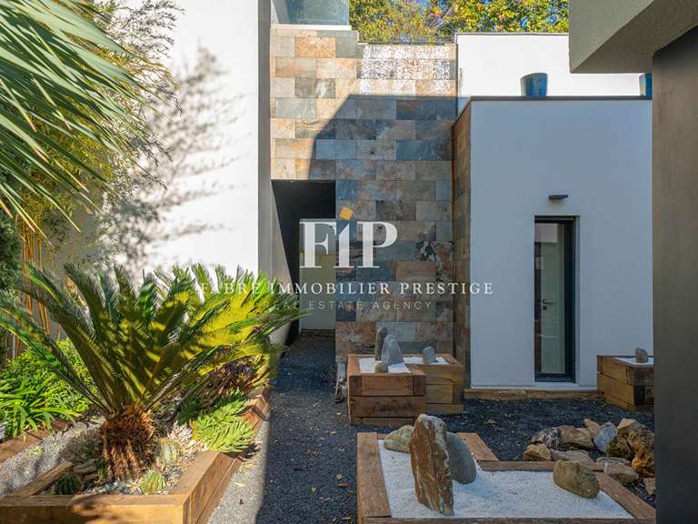 Propriété Aix-en-Provence - 4 chambres - 225m²