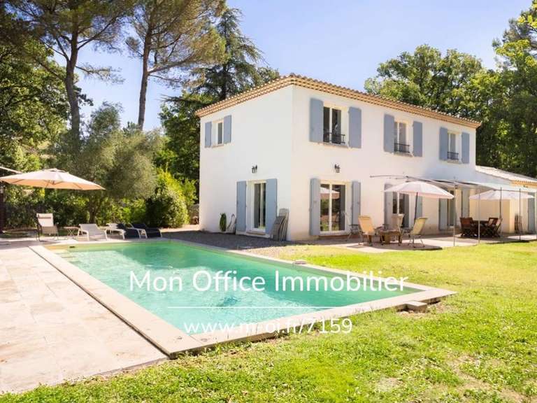Propriété Aix-en-Provence - 4 chambres - 172m²