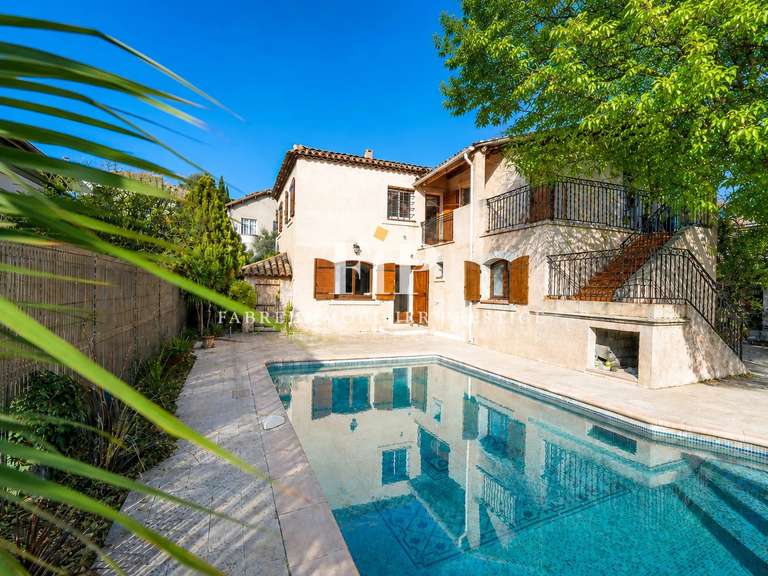 Propriété Aix-en-Provence - 12 chambres - 205m²