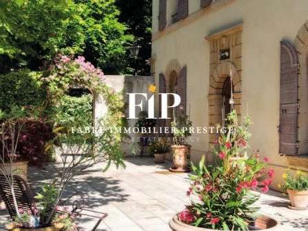 Propriété Aix-en-Provence - 7 chambres - 300m²
