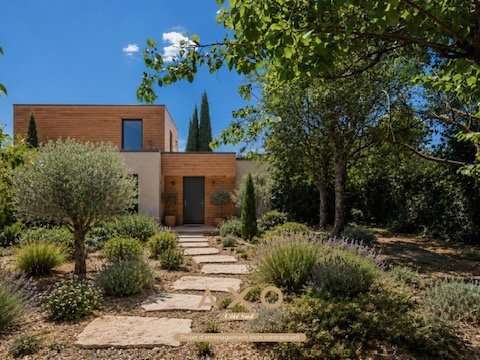 Land Aix-en-Provence