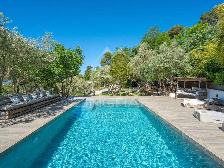 Villa Aix-en-Provence - 4 bedrooms - 300m²