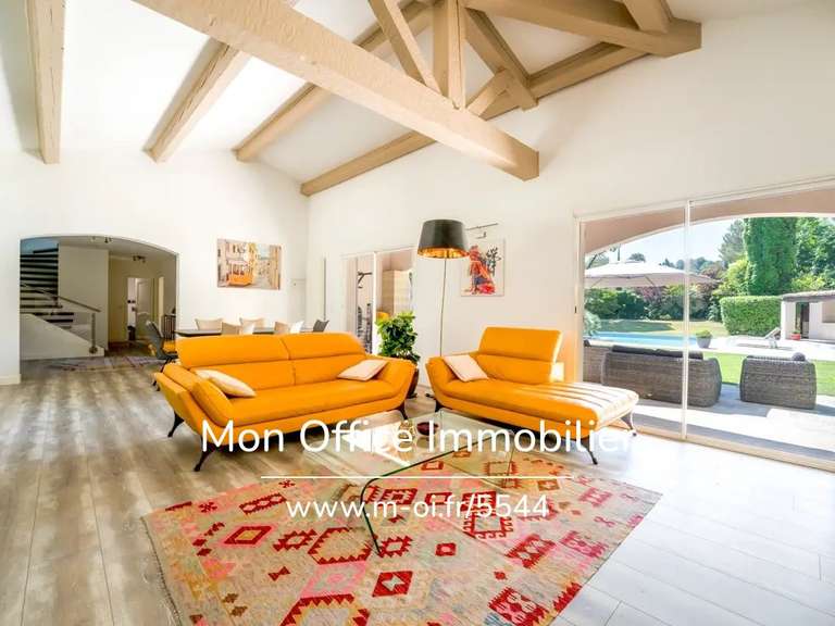 Villa Aix-en-Provence - 4 bedrooms - 310m²