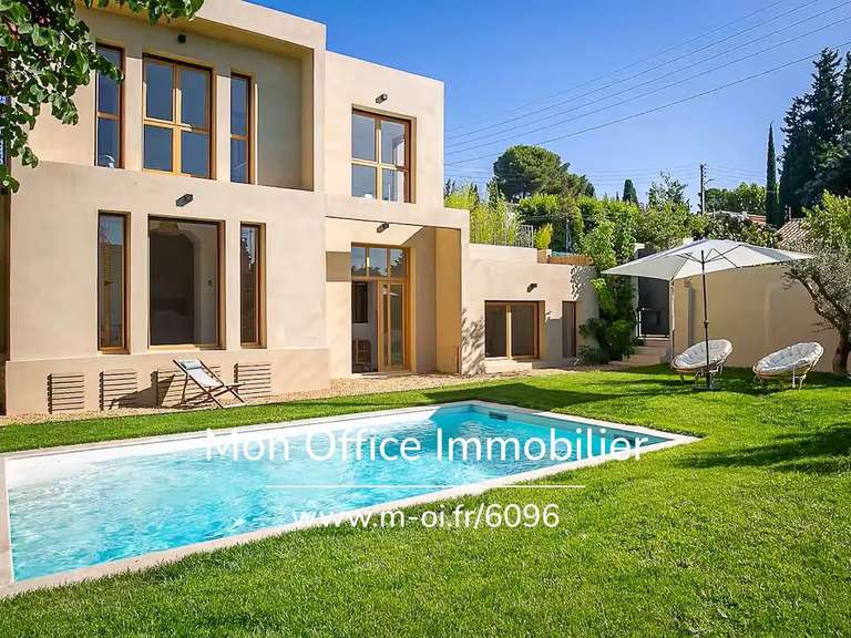 Villa Aix-en-Provence - 5 chambres - 180m²