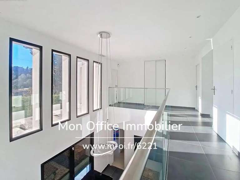 Villa Aix-en-Provence - 5 bedrooms - 276m²