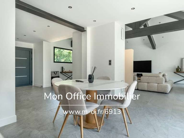 Villa Aix-en-Provence - 4 bedrooms - 250m²