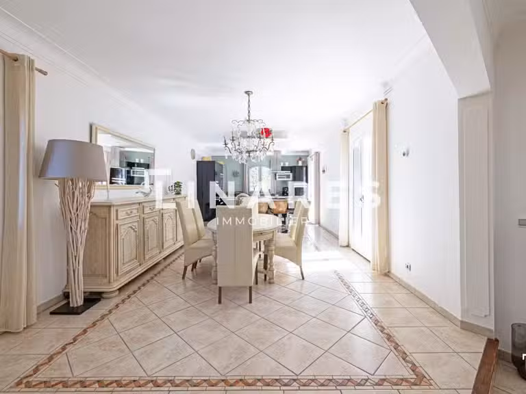 Villa Aix-en-Provence - 3 chambres - 180m²