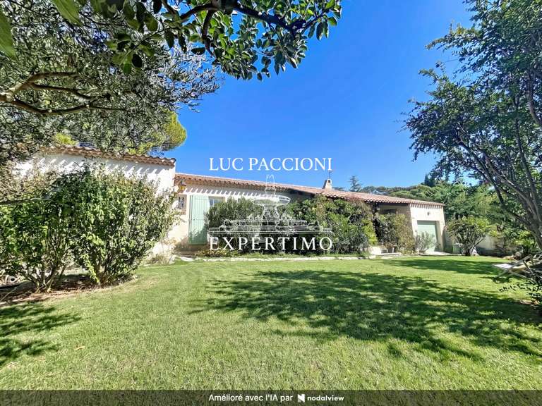 Villa Aix-en-Provence - 4 chambres - 135m²