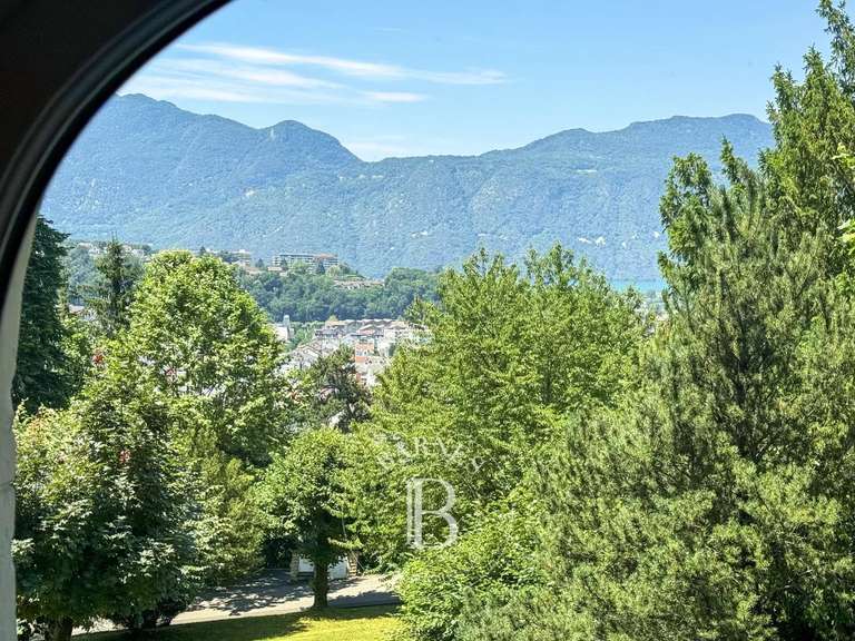 Appartement Aix-les-Bains - 2 chambres - 107m²