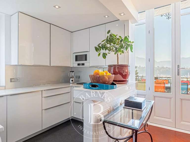 Appartement Aix-les-Bains - 2 chambres - 150m²