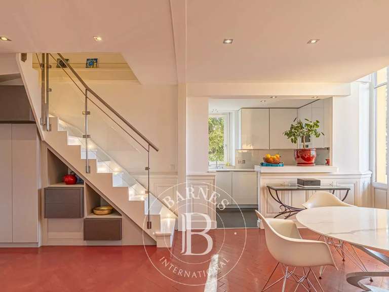 Appartement Aix-les-Bains - 2 chambres - 150m²