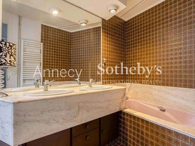 Apartment Aix-les-Bains - 4 bedrooms - 116m²