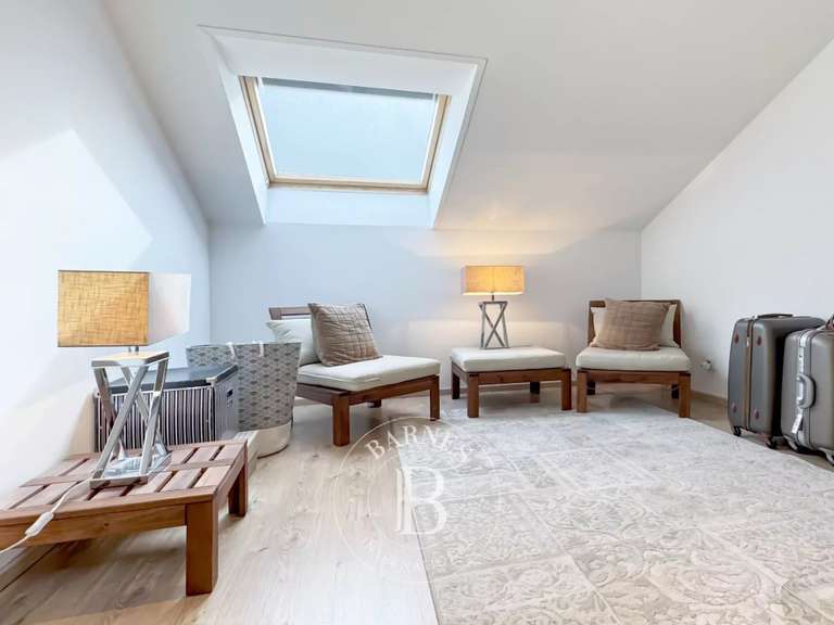 Appartement Aix-les-Bains - 3 chambres - 154m²