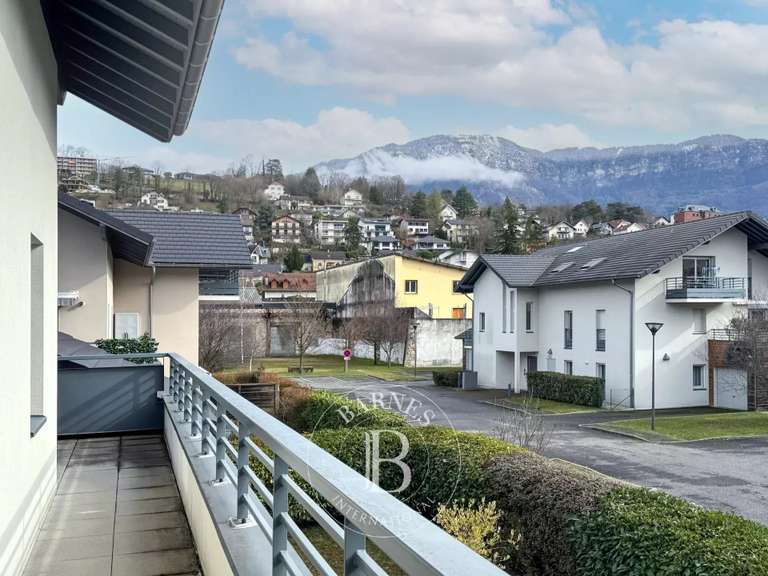 Appartement Aix-les-Bains - 3 chambres - 154m²