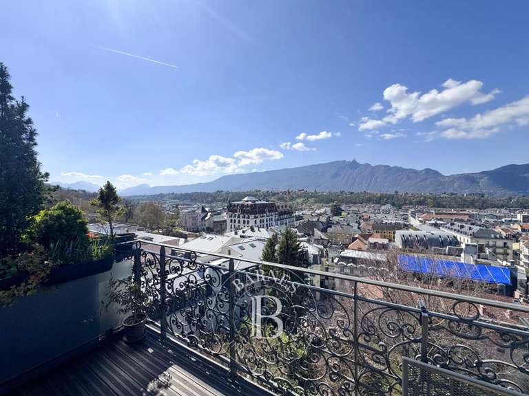 Appartement Aix-les-Bains - 3 chambres - 115m²