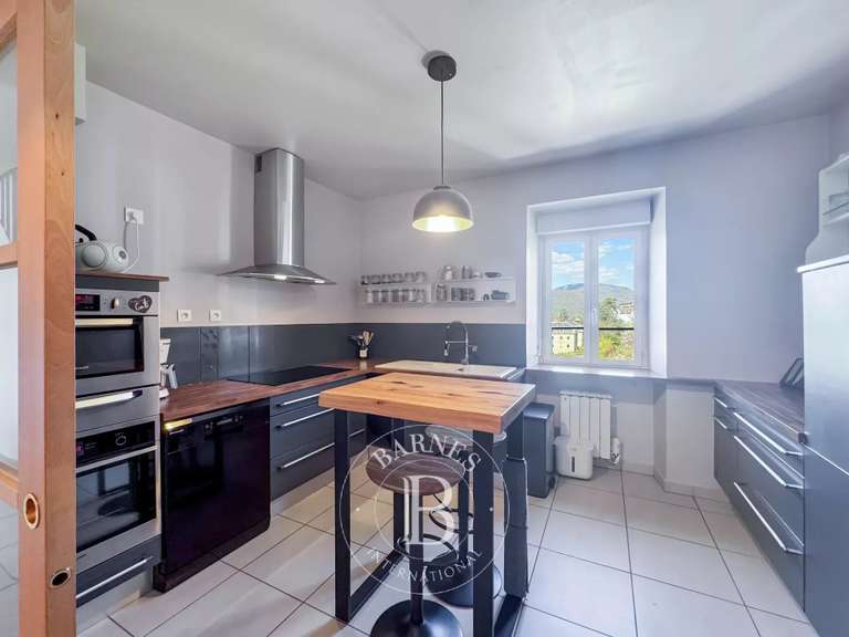 Appartement Aix-les-Bains - 3 chambres - 115m²