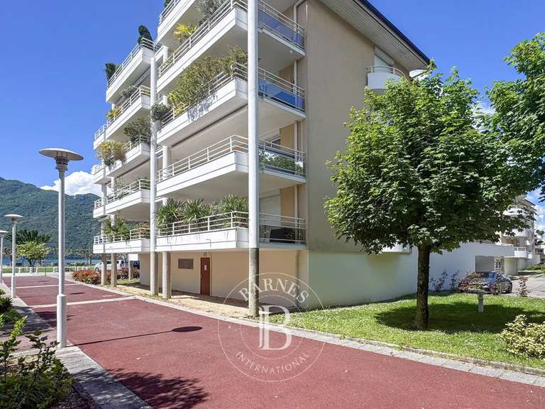 Appartement Aix-les-Bains - 3 chambres - 187m²