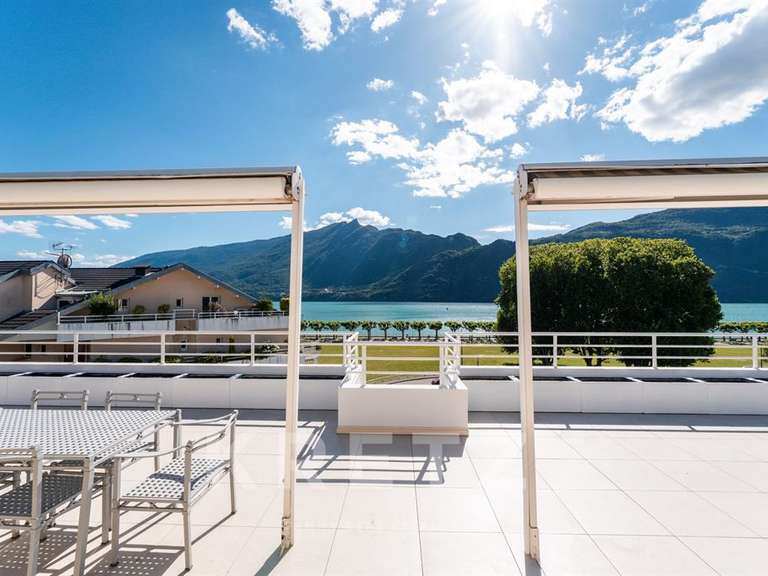 Appartement Aix-les-Bains - 3 chambres - 150m²