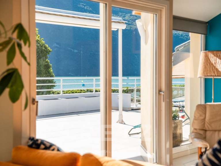 Appartement Aix-les-Bains - 3 chambres - 150m²