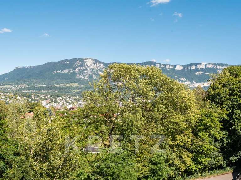 Appartement Aix-les-Bains - 3 chambres - 150m²
