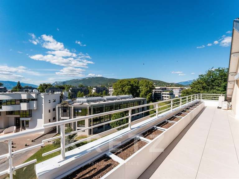 Appartement Aix-les-Bains - 3 chambres - 150m²