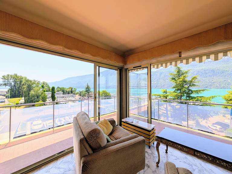 Appartement Aix-les-Bains - 2 chambres - 90m²