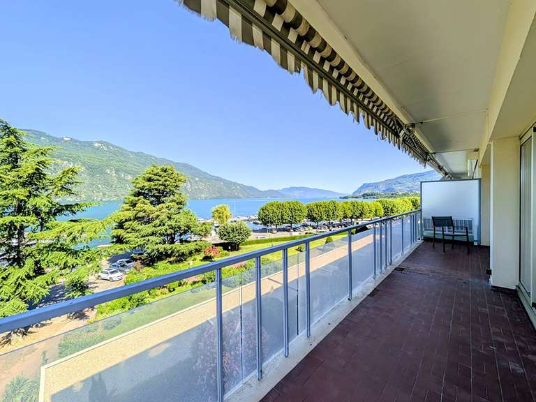 Appartement Aix-les-Bains - 2 chambres - 90m²