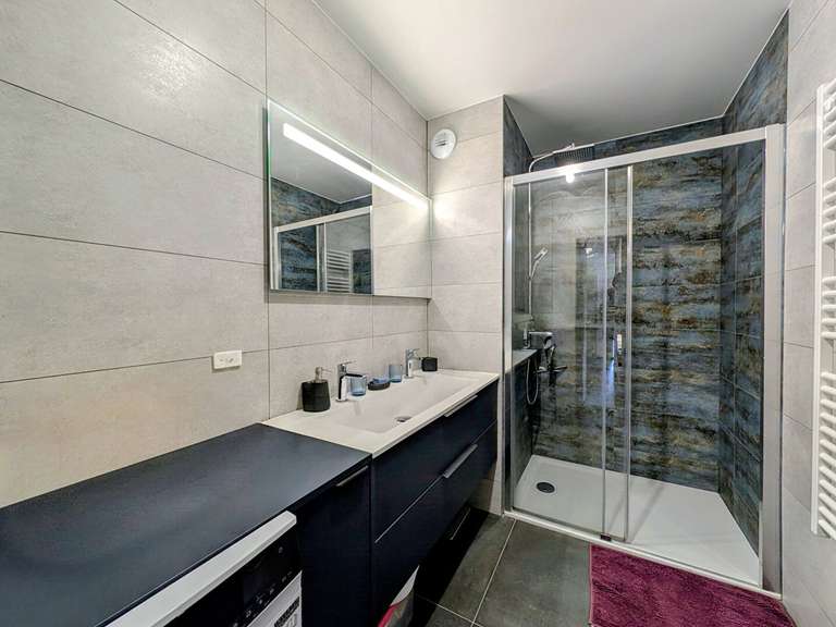 Apartment Aix-les-Bains - 2 bedrooms - 69m²