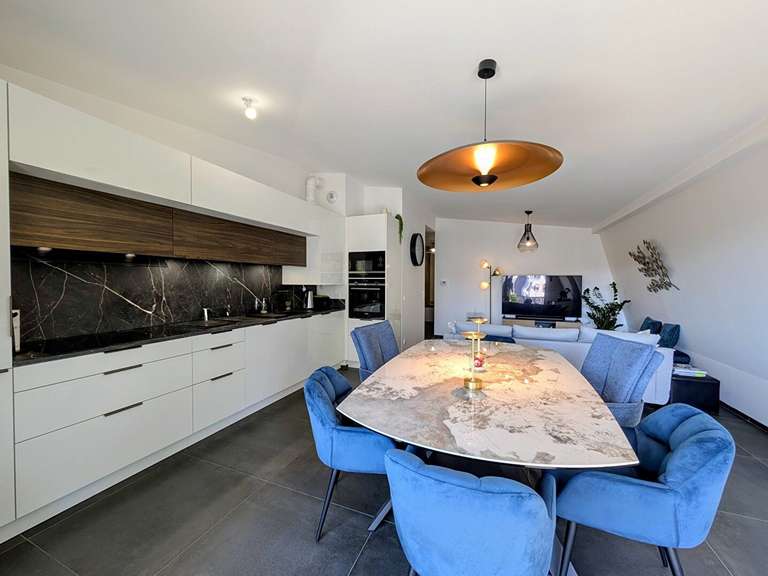 Apartment Aix-les-Bains - 2 bedrooms - 69m²