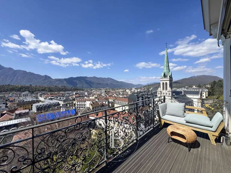 Appartement Aix-les-Bains - 3 chambres - 115m²