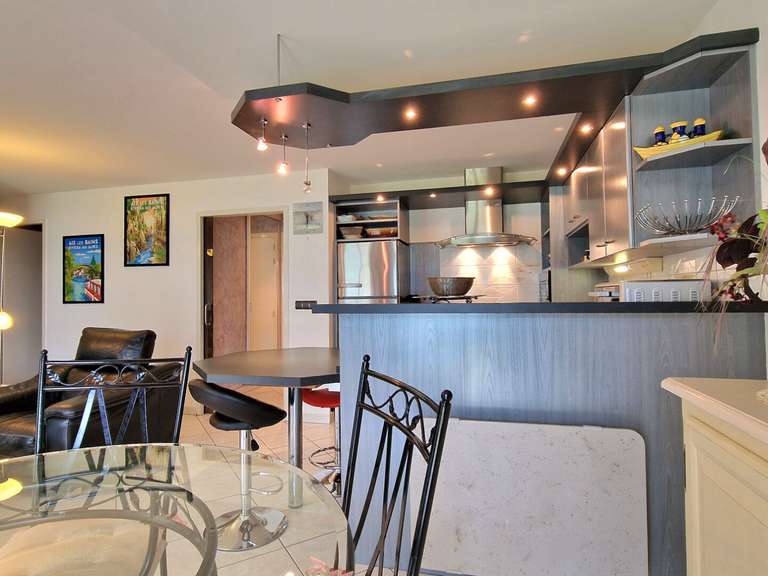 Appartement Aix-les-Bains - 2 chambres - 70m²