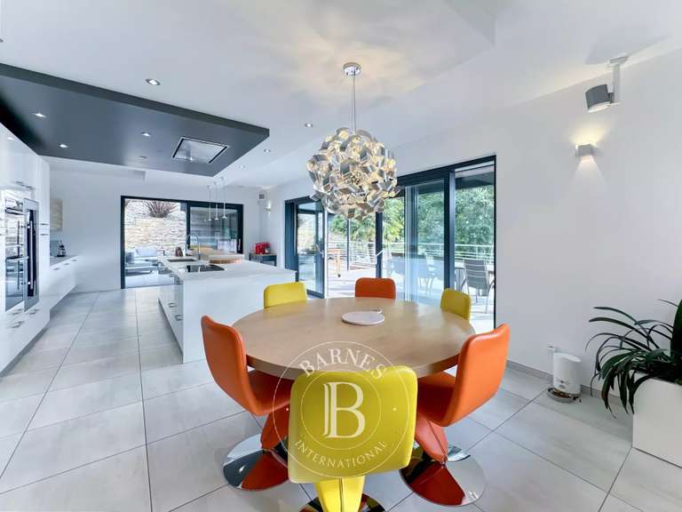 Maison Aix-les-Bains - 5 chambres - 470m²