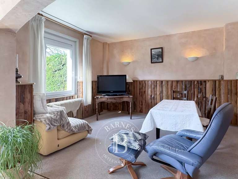 Maison Aix-les-Bains - 5 chambres - 332m²