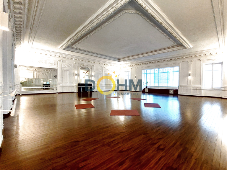 Maison Aix-les-Bains - 1 chambre - 468m²